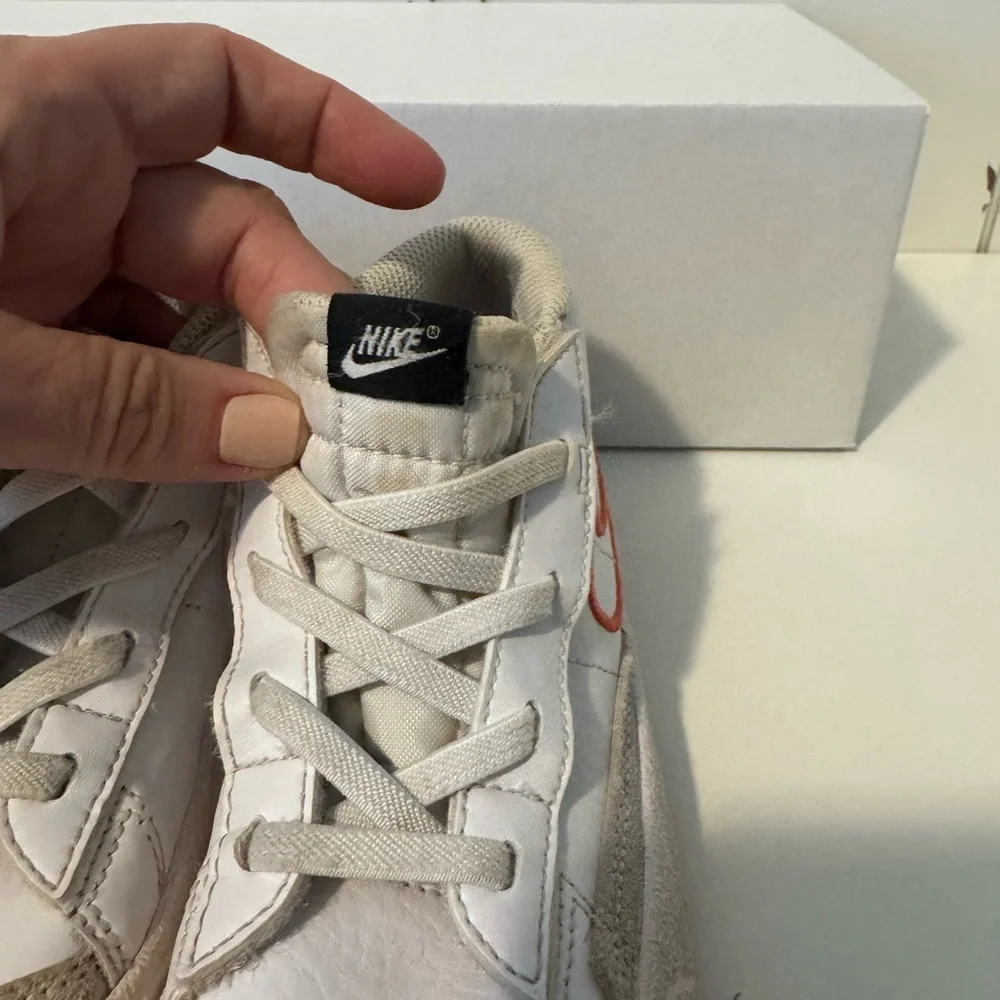 Nike Kids White and Orange Sneakers size 10c. Velcro